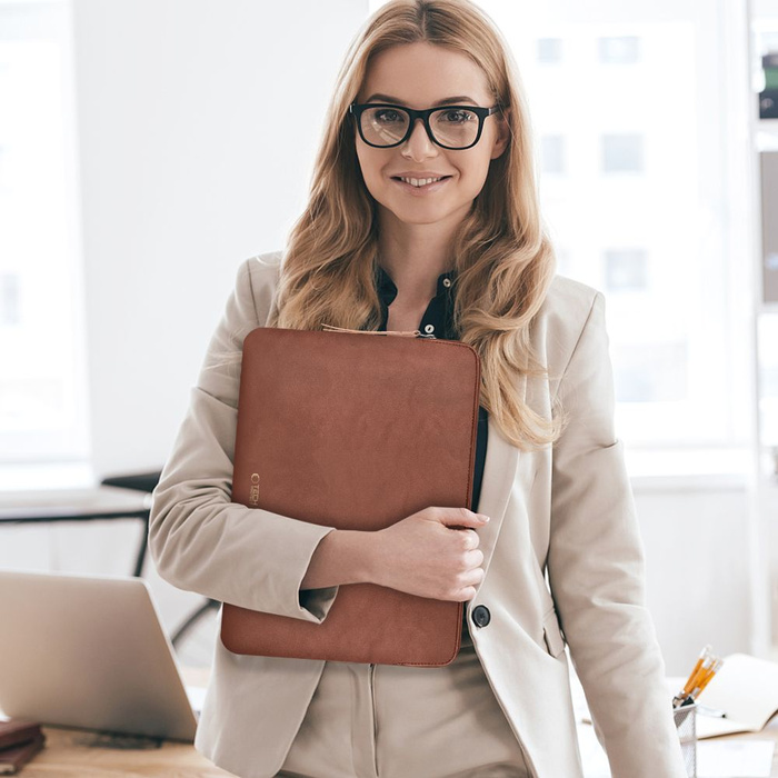 ETUI NA LAPTOPA 15-16 TECH-PROTECT FLEECE BRĄZOWE