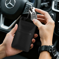 KLATKA FARADAYA TECH-PROTECT KLR400 POUCH KEYLESS RFID SIGNAL BLOCKER CASE BLACK/BLACK